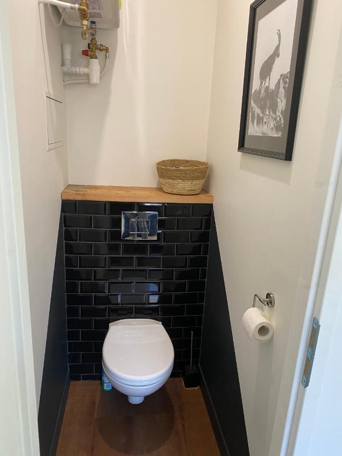 Le Cote Cour Apartman Barcelonnette Kültér fotó