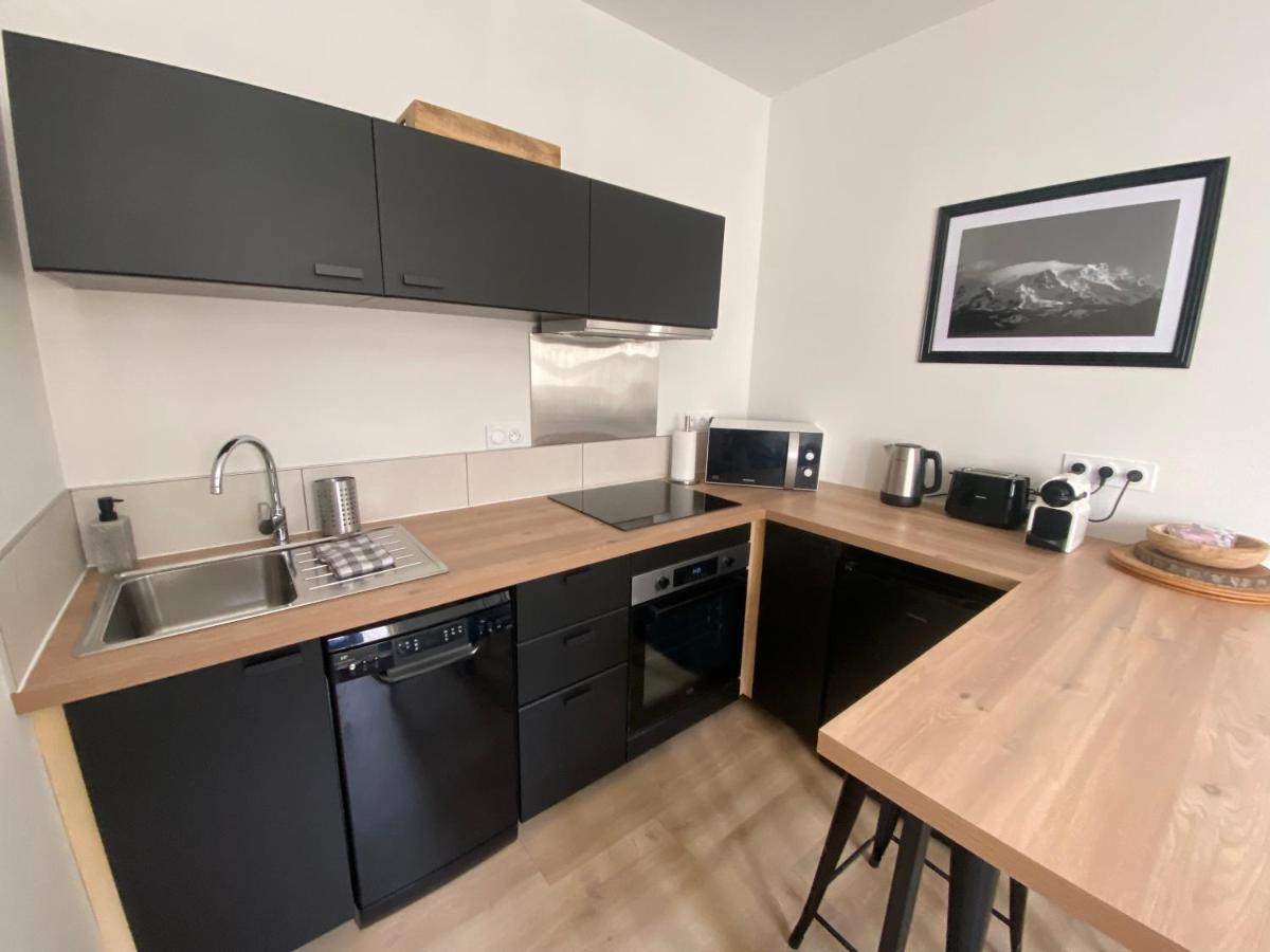 Le Cote Cour Apartman Barcelonnette Kültér fotó